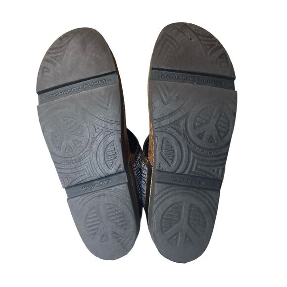 Donald J. Pliner Wedge Sandals Size 8 Penny Blue Beaded Leather Thong T Strap - Picture 7 of 13